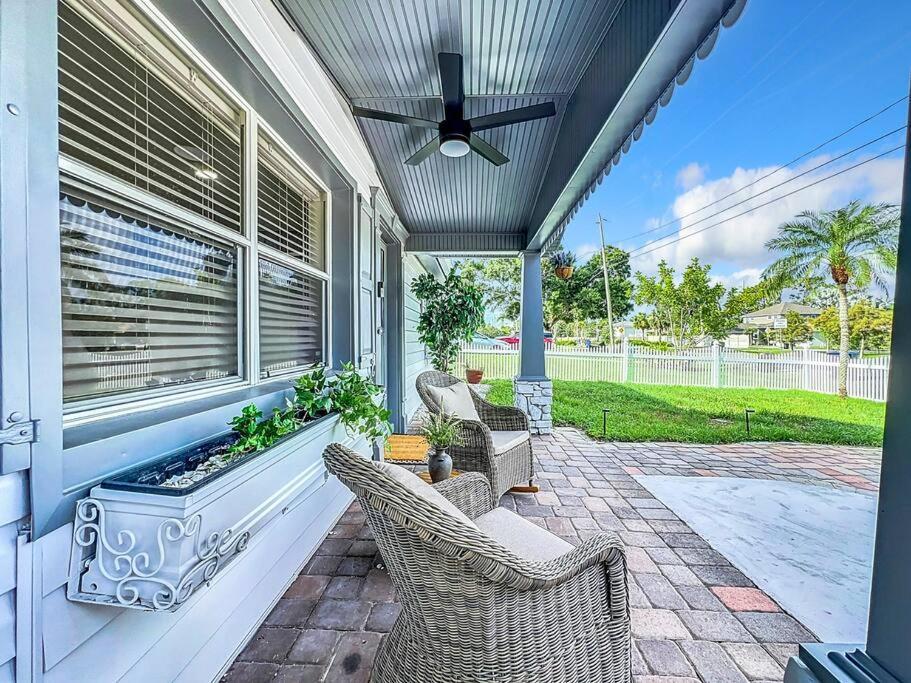 Poolside Paradise Near Siesta Key Beach Сарасота Экстерьер фото